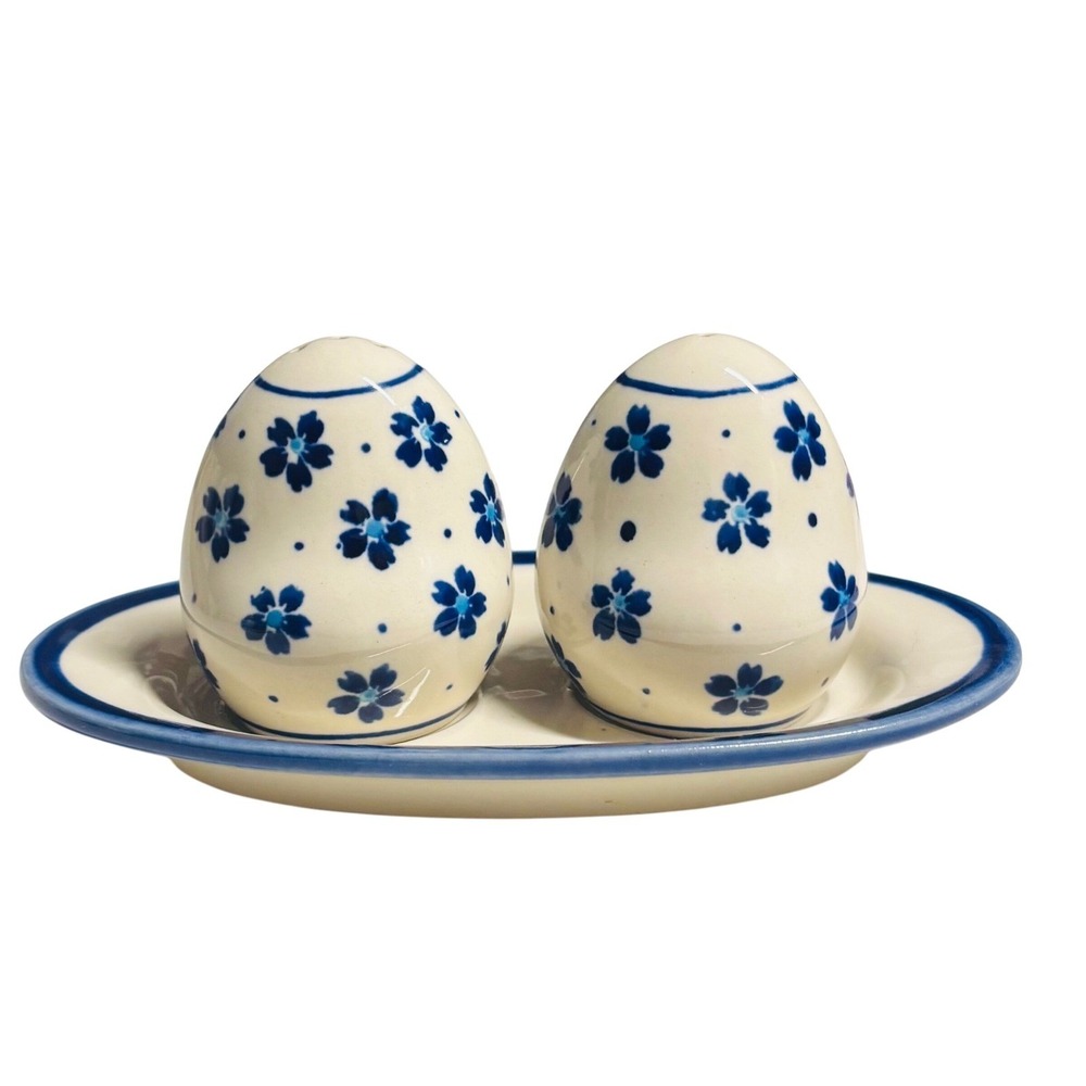 Polish Pottery Salt & Pepper Shakers/Tray Blue Floral Hand Painted Boleslawiec